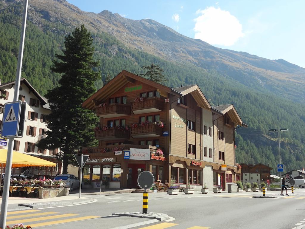 Appartementhaus Crystal Täsch Oda fotoğraf